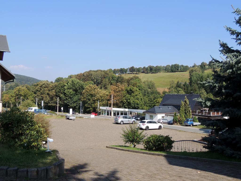 Gaestehaus Am Hirtenberg Breitenbrunn  Bagian luar foto
