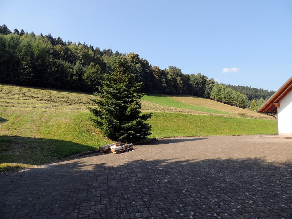 Gaestehaus Am Hirtenberg Breitenbrunn  Bagian luar foto