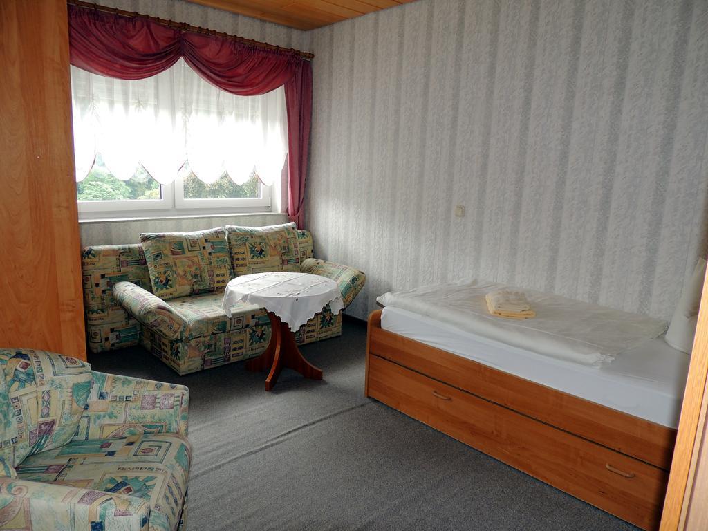 Gaestehaus Am Hirtenberg Breitenbrunn  Bagian luar foto