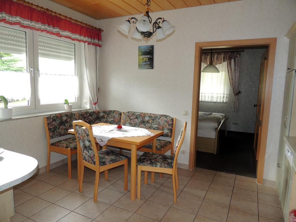 Gaestehaus Am Hirtenberg Breitenbrunn  Bagian luar foto